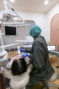 Gwen Dental Bandung