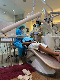 AVA Dental Aesthetic | DOKTER GIGI BANDUNG