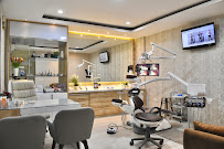 AVA Dental Aesthetic | DOKTER GIGI BANDUNG