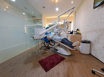 AVA Dental Aesthetic | DOKTER GIGI BANDUNG