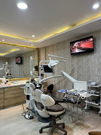 AVA Dental Aesthetic | DOKTER GIGI BANDUNG