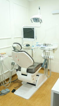 Senyum Keluarga Dental Care