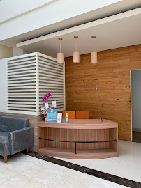 Molars Dental Aesthetics Sukajadi - KLINIK GIGI BANDUNG