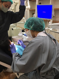 Molars Dental Aesthetics Sukajadi - KLINIK GIGI BANDUNG