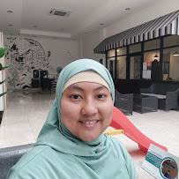 Molars Dental Aesthetics Sukajadi - KLINIK GIGI BANDUNG