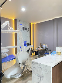 ODAC Family Signature – Dental Clinic Bandung: Scaling, Behel, Implan & Bleaching