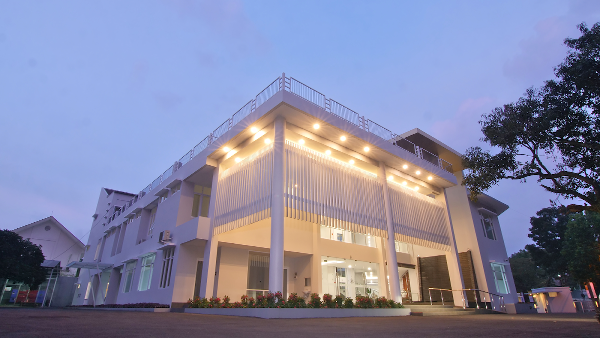 Klinik Utama Oratio Fide - Bandung - dental clinic in Bandung, Indonesia