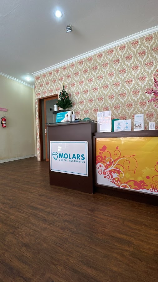 Molars Dental Aesthetics MTC - dental clinic in Bandung, Indonesia