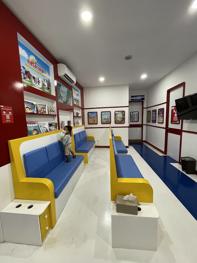 Medikids Dago Bandung - dental clinic in Bandung, Indonesia
