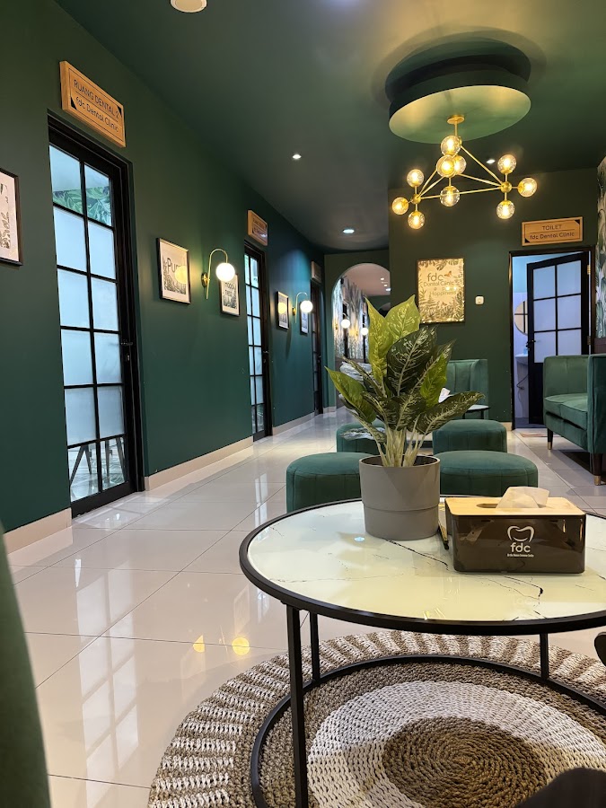 Family Dental Care Buah Batu - dental clinic in Bandung, Indonesia