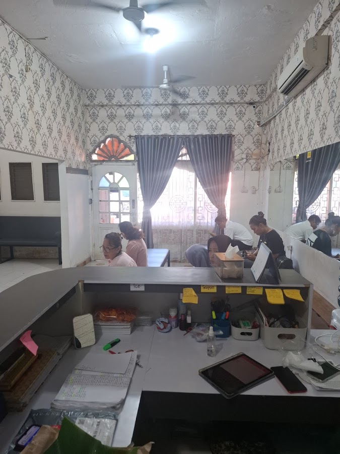 Medan Dental Center Sekip - dental clinic in Medan, Indonesia