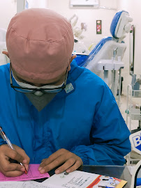 Dokter Gigi Medan Dental Center Sekip