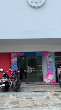 Dokter Gigi Medan Juanda - Senyum dan Senyum
