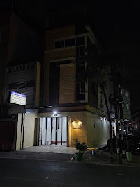 Jade Dental Expert (drg Darius P Ongko,Sp. Perio & drg Christinawaty Sutan Sp.Ort) Praktek Dokter Gigi Spesialis Medan