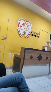 Dokter Gigi Halat (Part Of Medan Dental Center)