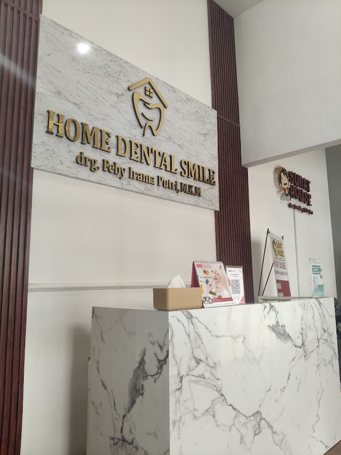 Home Dental Smile - drg. Feby Irania - dental clinic in Medan, Indonesia