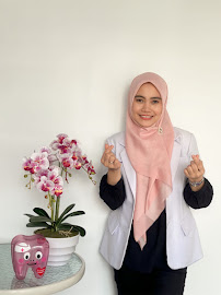 Indah dental klinik (ortodonti Medan & dokter gigi Medan) by drg. Indah Fitriasary, Sp. Ort