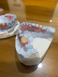 Dental Place Cemara Asri / PRAKTEK DOKTER GIGI ANGEL