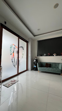 Dental Place Cemara Asri / PRAKTEK DOKTER GIGI ANGEL