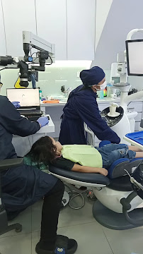 Hendy Dental