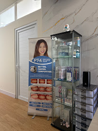 Dr. SMILE Dental Care (Praktik drg. Fajarini, Sp. Ort & drg. Kristanto) - Praktek Dokter Gigi