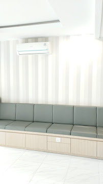 Van Dental Solution VDS- Dokter Gigi Medan (drg. Vandersun Lestari, Sp.Perio & drg. Sherly Tjandra)