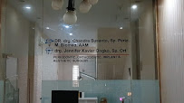 Dokter Gigi Spesialis Chandra Susanto & Jennifer Xavier Ongko (Klinik Gigi Spesialis Periodonsia, Ortodonsia dan Bedah Mulut)