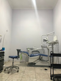 Jeje Dental Care by drg. Jessica Forsythia Simpang Pemda (Dokter Gigi)