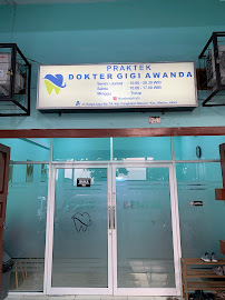 FLOW DENTAL (Dokter Gigi Awanda)