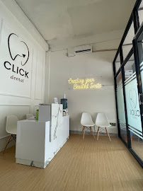 Click Dental in Medan