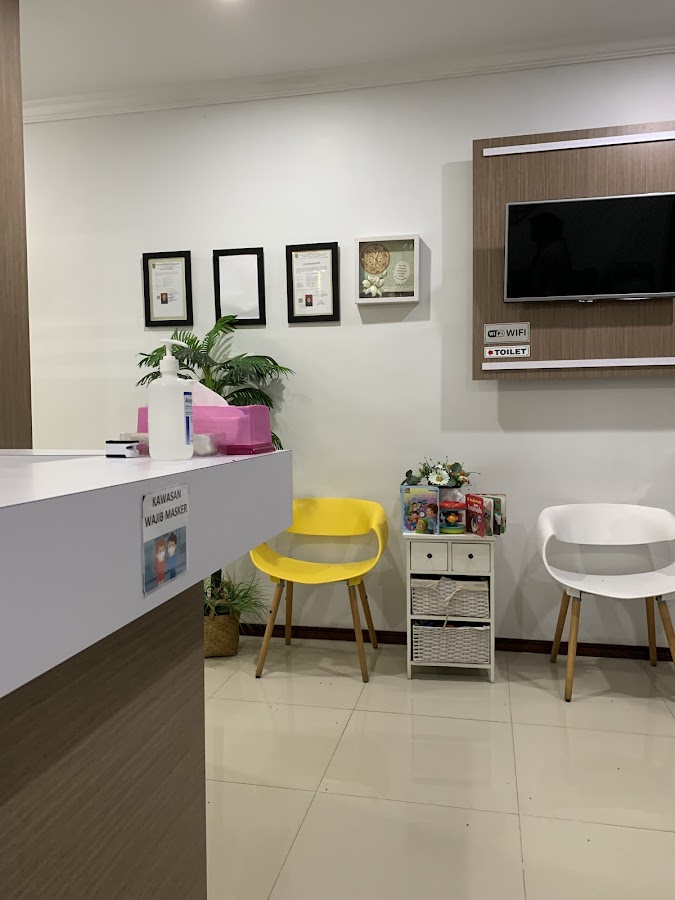 Lanera Dental Care - dental clinic in Batam