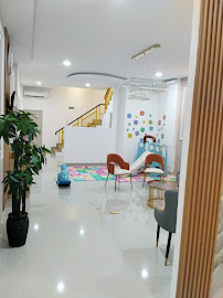Lanera Dental Care 2