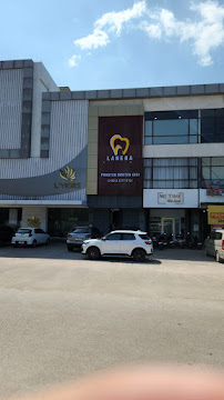 Lanera Dental Care 2