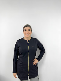 DRA. SANDRA GARCÍA - REJUVENECIMIENTO DENTAL ®️ - Rehabilitación Biomimética - Diseño de Sonrisa - Implantología