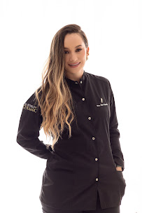 Dra. Sara Zapata - Estetica Dental