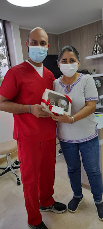 Clinica de Periodoncia e Implantologia