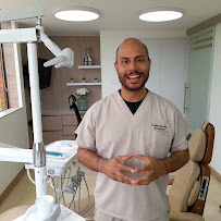 Clinica de Periodoncia e Implantologia