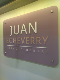 Juan Echeverry Estudio Dental