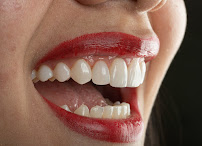 Juan Echeverry Estudio Dental in Cali