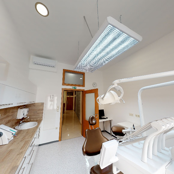 Zahnarzt Ungarn - C&E Dental Sopron