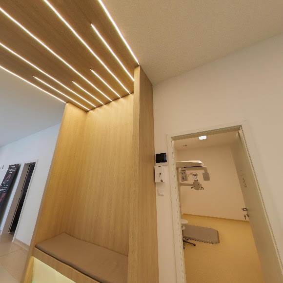 New Crown & Implant Center - Sopron I Fogászat I Zahnarzt