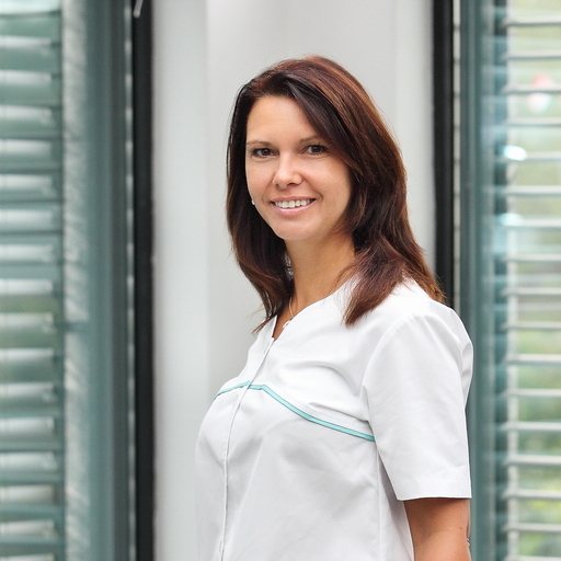 Dr. Zsuzsanna Nagy
