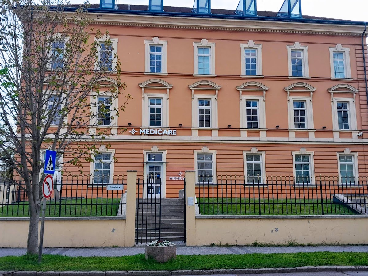 Medicare Klinika - dental clinic in Győr, Hungary