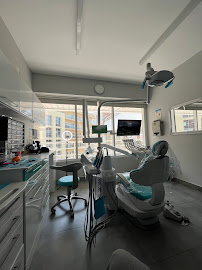 Smile On Dental Clinic Llc