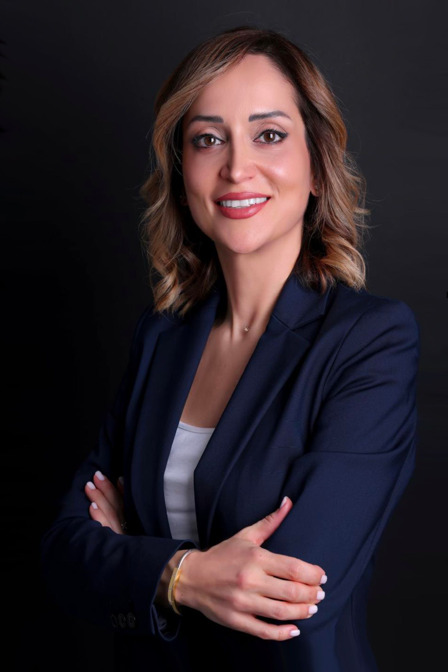 Family and Cosmetic Dentist Parisa Kia - Family dentistry, cosmetic dentistry