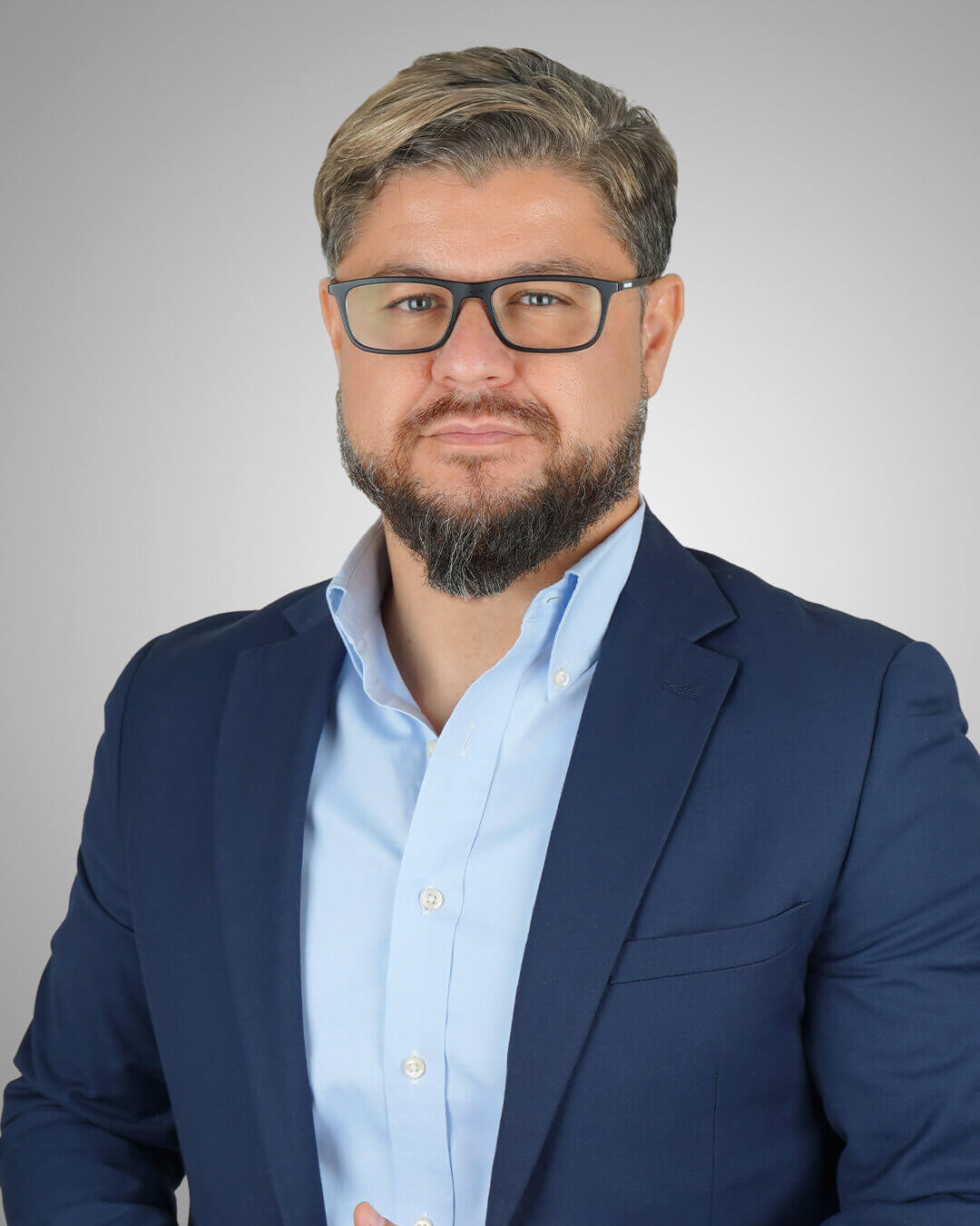 Dr. Amir Hadjhamou