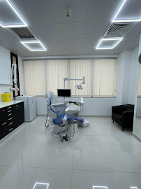 عيادة د. تغريد الطائي لطب الأسنان - Dr. Taghrid Al-Taie Dental Clinic