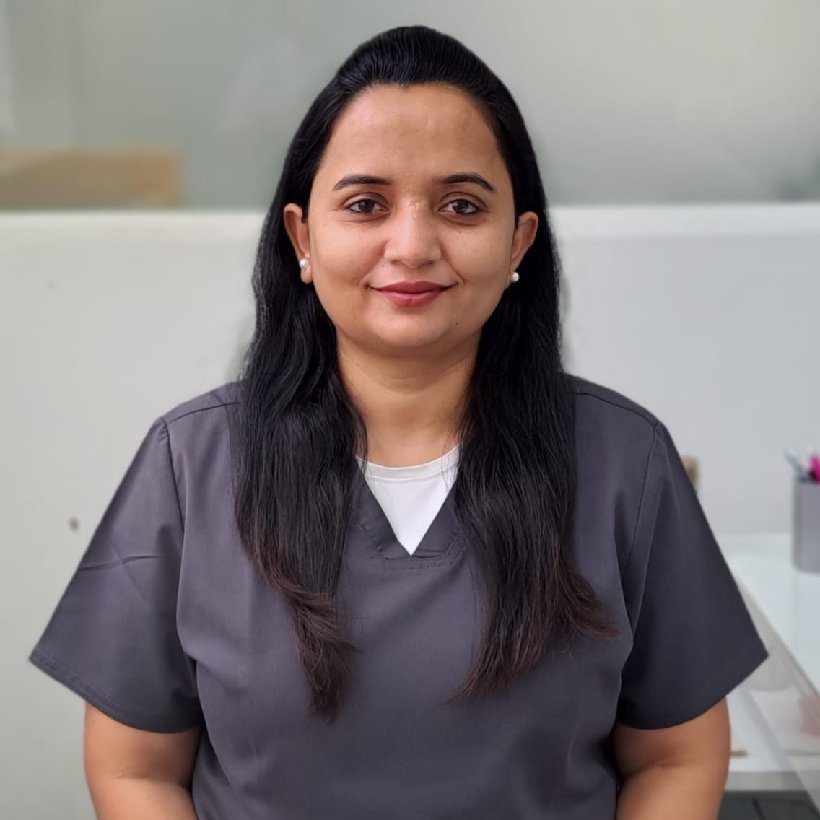 General Dentist Suruchi Kadoo Deshpande - Root Canal, Restorations, Pediatric Dentistry