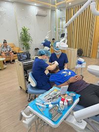 NHA KHOA THẨM MỸ METAL