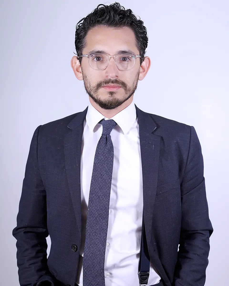 Dentist Diego Marquez - Cosmetic dentistry